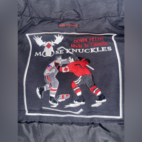 Moose Knuckle Woman’s Jacket Size L - Picture 8 of 12